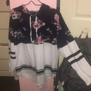 oversized hoodie like shirt.